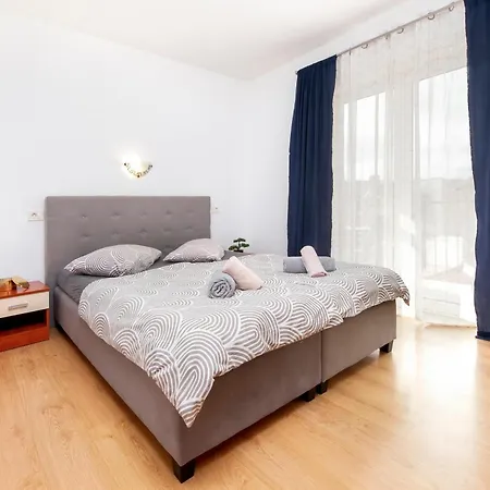 Apartmani Sara-Andrea Rovinj Exterior foto